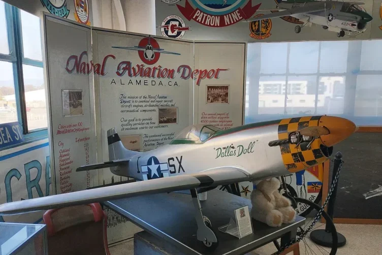 Naval Air Museum Toggle
